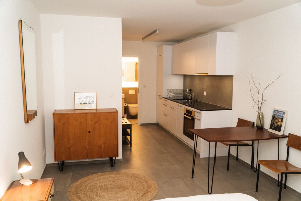 Photo of Bedroom in Iselin