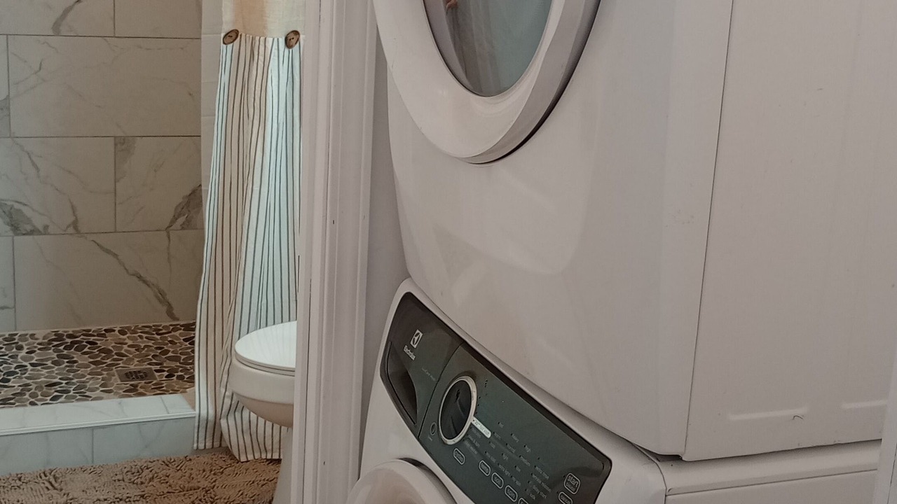 Photo of Bathroom in Adamsville