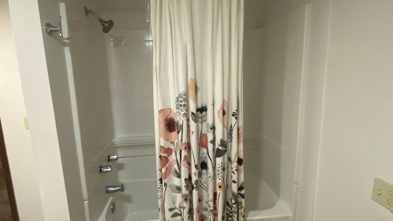 Photo of Bathroom in Donner