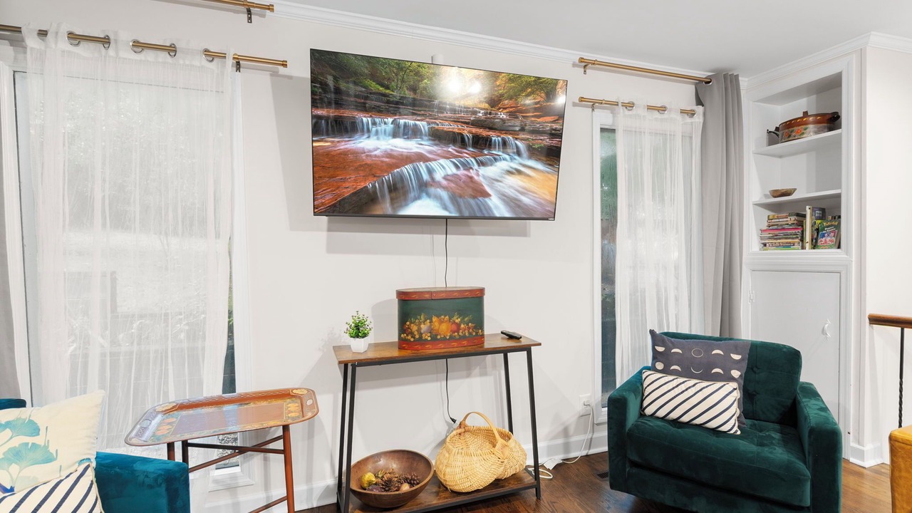 Photo of Livingroom in Terry Sanford
