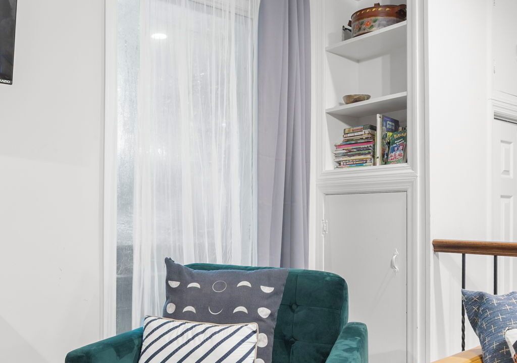 Photo of Livingroom in Terry Sanford
