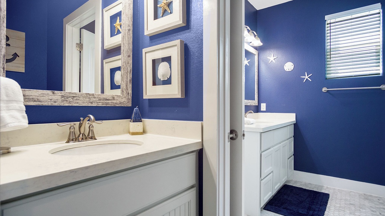 Photo of Bathroom in Crystal Beach