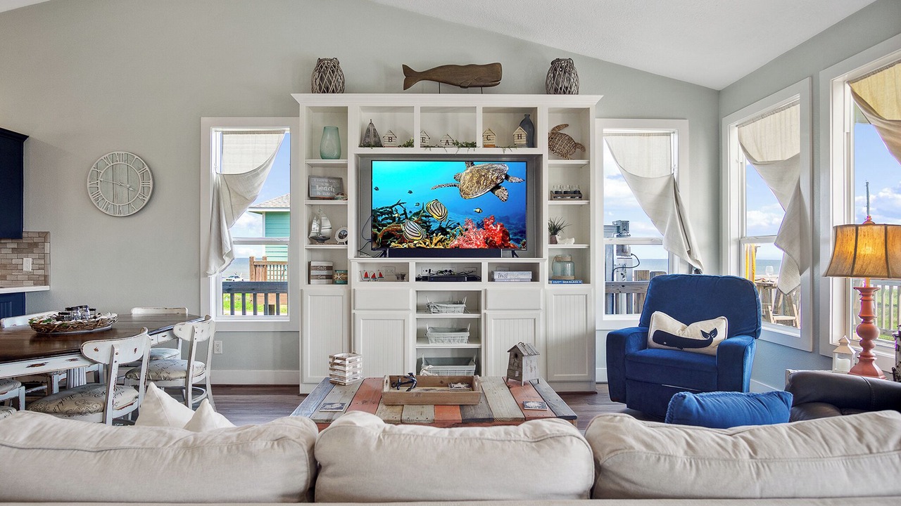 Photo of Bedroom in Crystal Beach