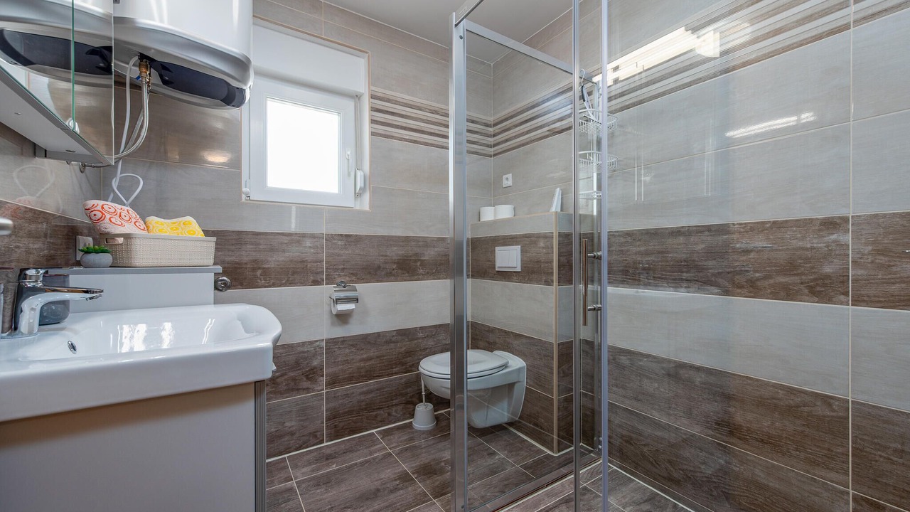 Photo of Bathroom in Kolan