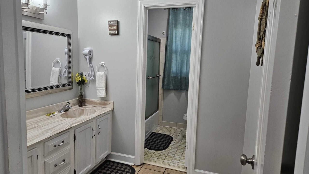 Photo of Bathroom in Cordova