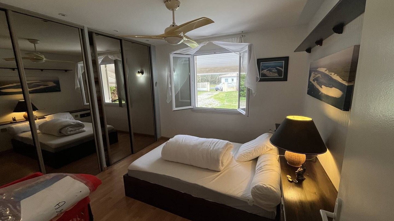 Photo of Bedroom in Salles