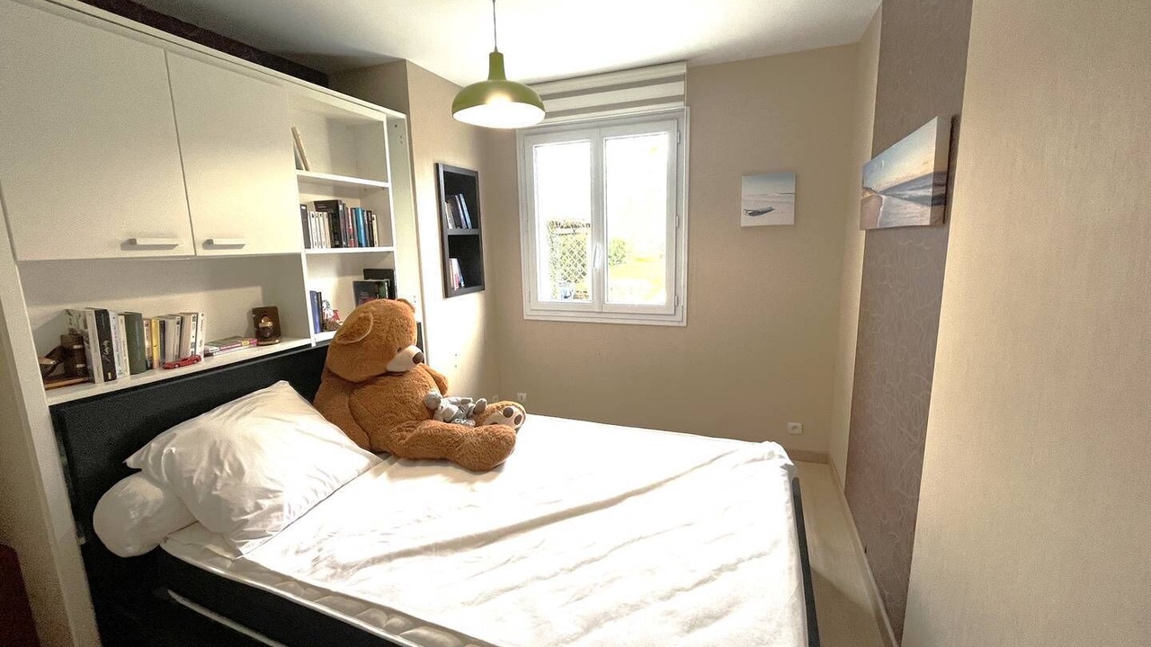 Photo of Bedroom in Salles