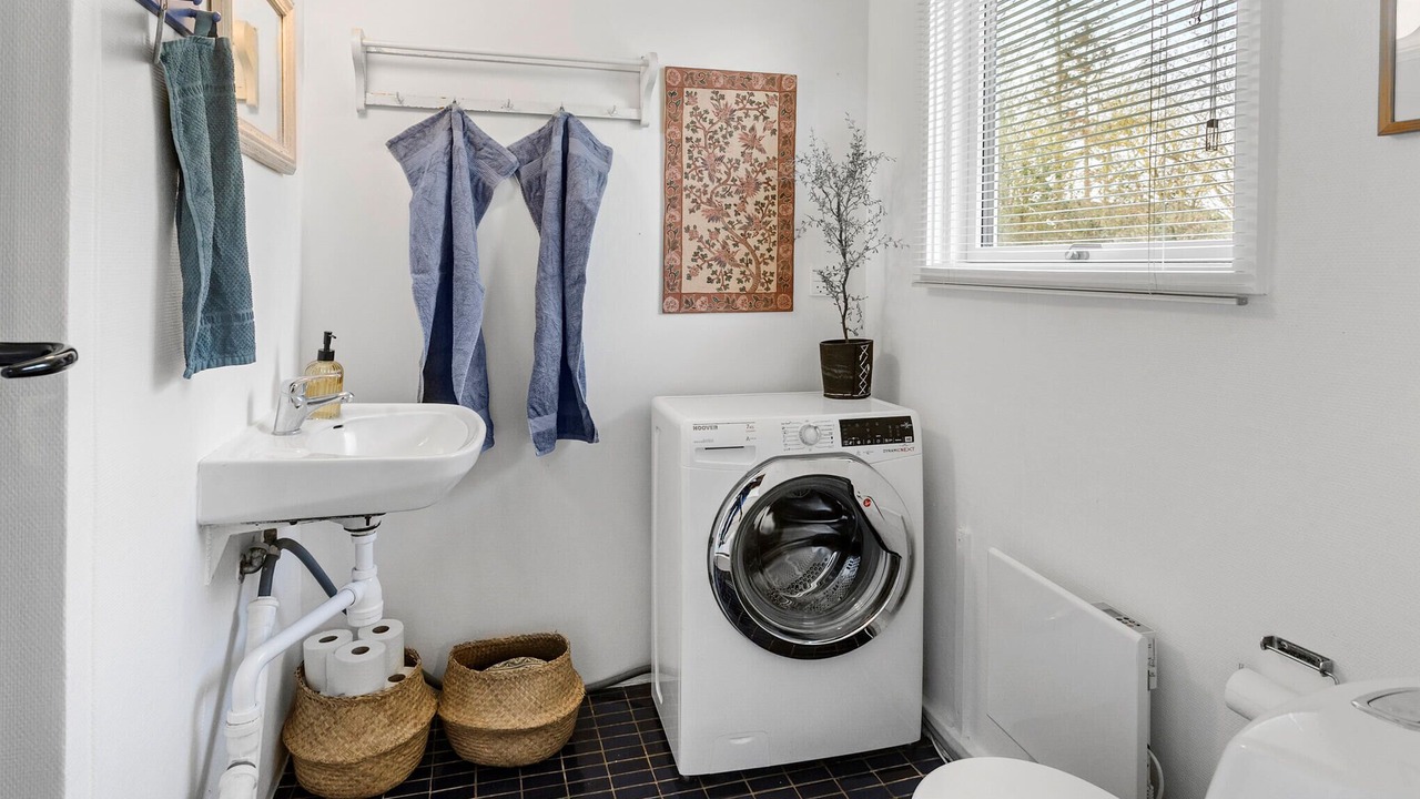 Photo of Bathroom in Mern