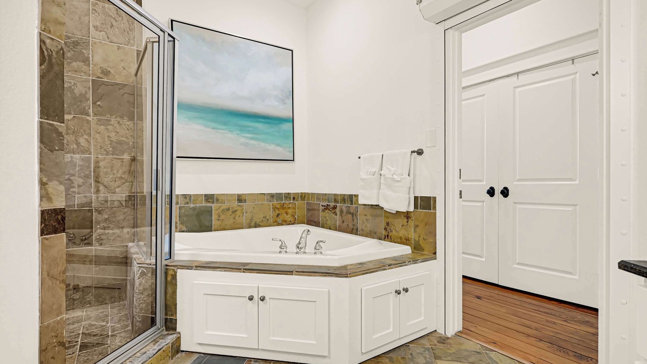 Photo of Bathroom in Washington Ave./ Memorial Park
