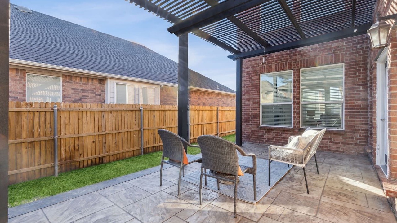 Photo of Patio Balcony in Prosper