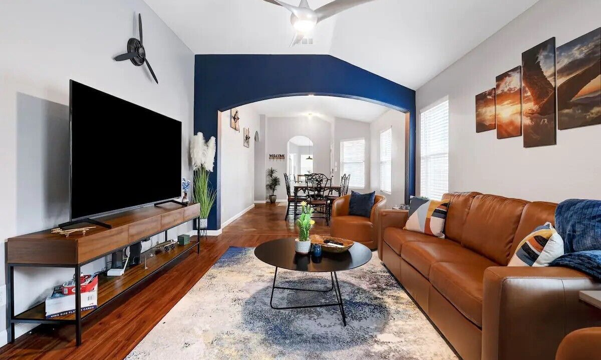 Photo of Livingroom in West San Antonio