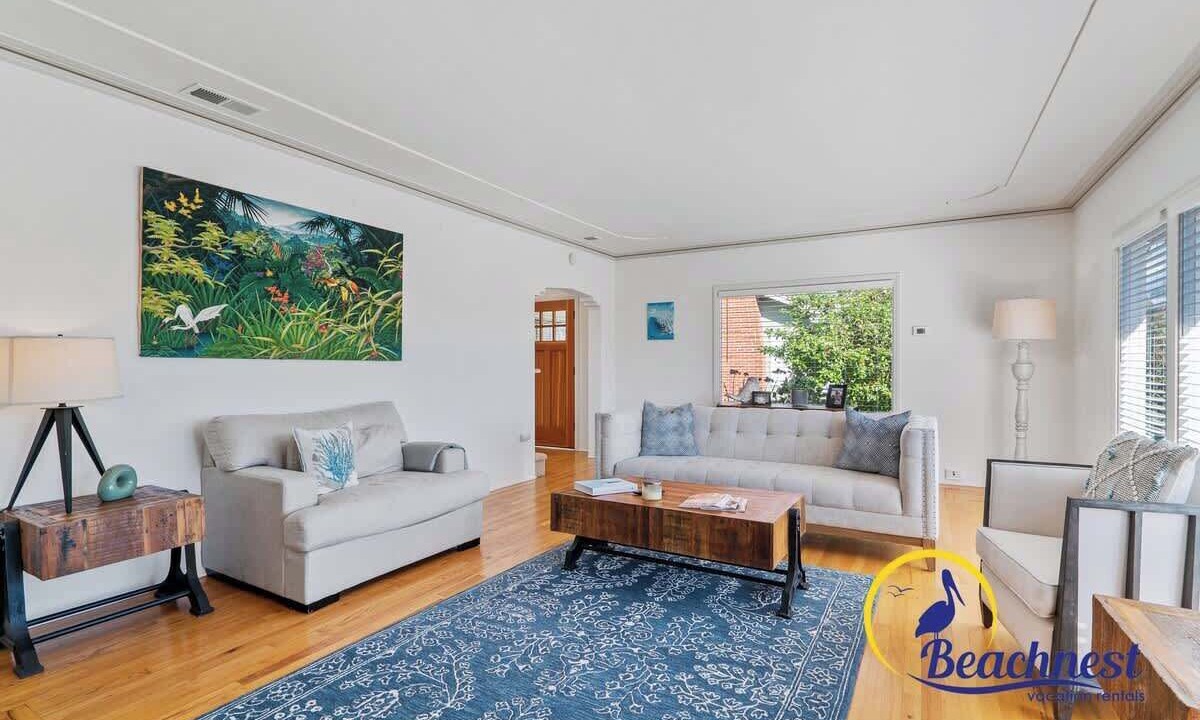 Photo of Livingroom in Opal Cliffs