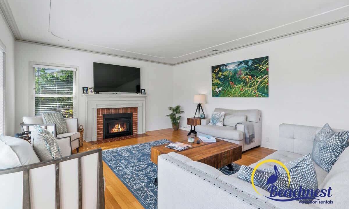 Photo of Livingroom in Opal Cliffs