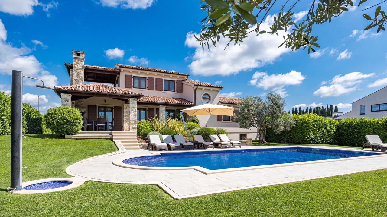 Photo of Outdoor in Galizana