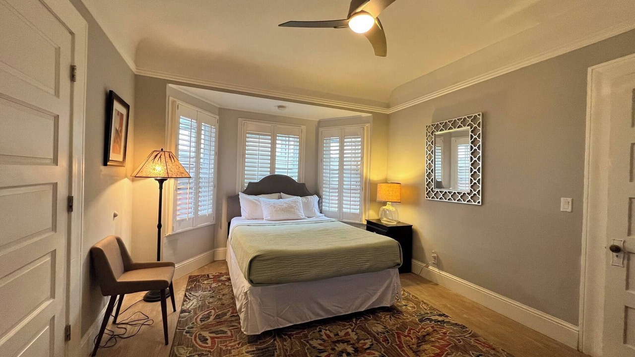 Photo of Bedroom in Burlingame