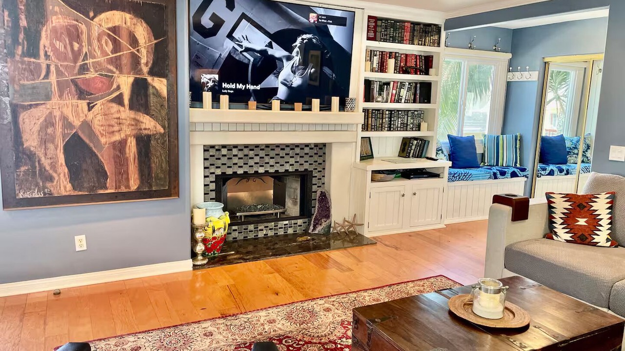 Photo of Livingroom in Marina Peninsula
