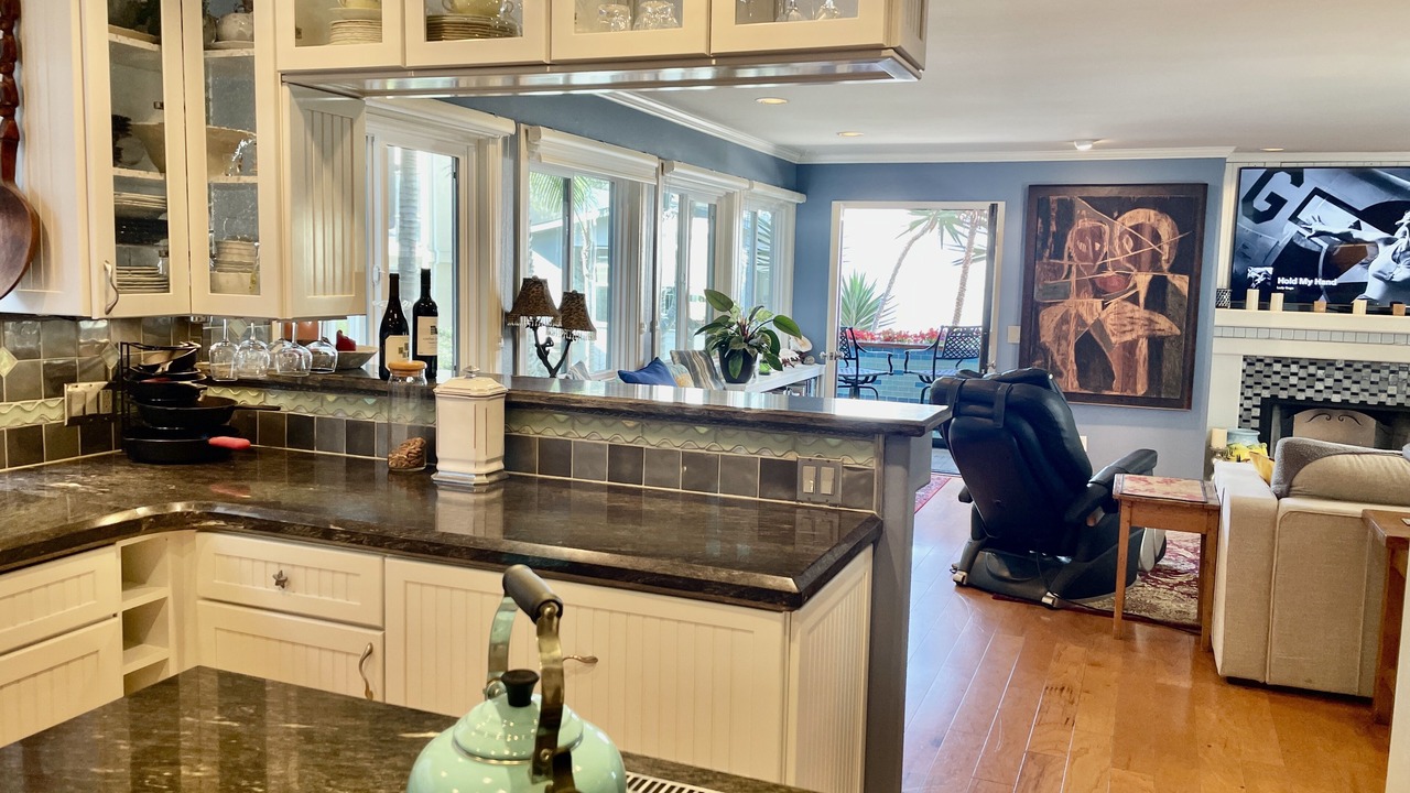 Photo of Kitchen in Marina Peninsula