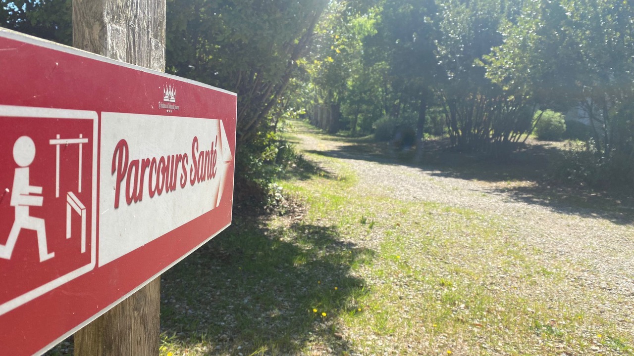 Photo of Others in Azille