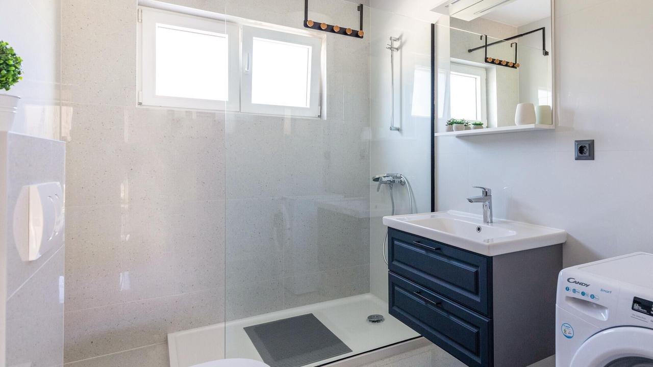 Photo of Bathroom in Opuzen