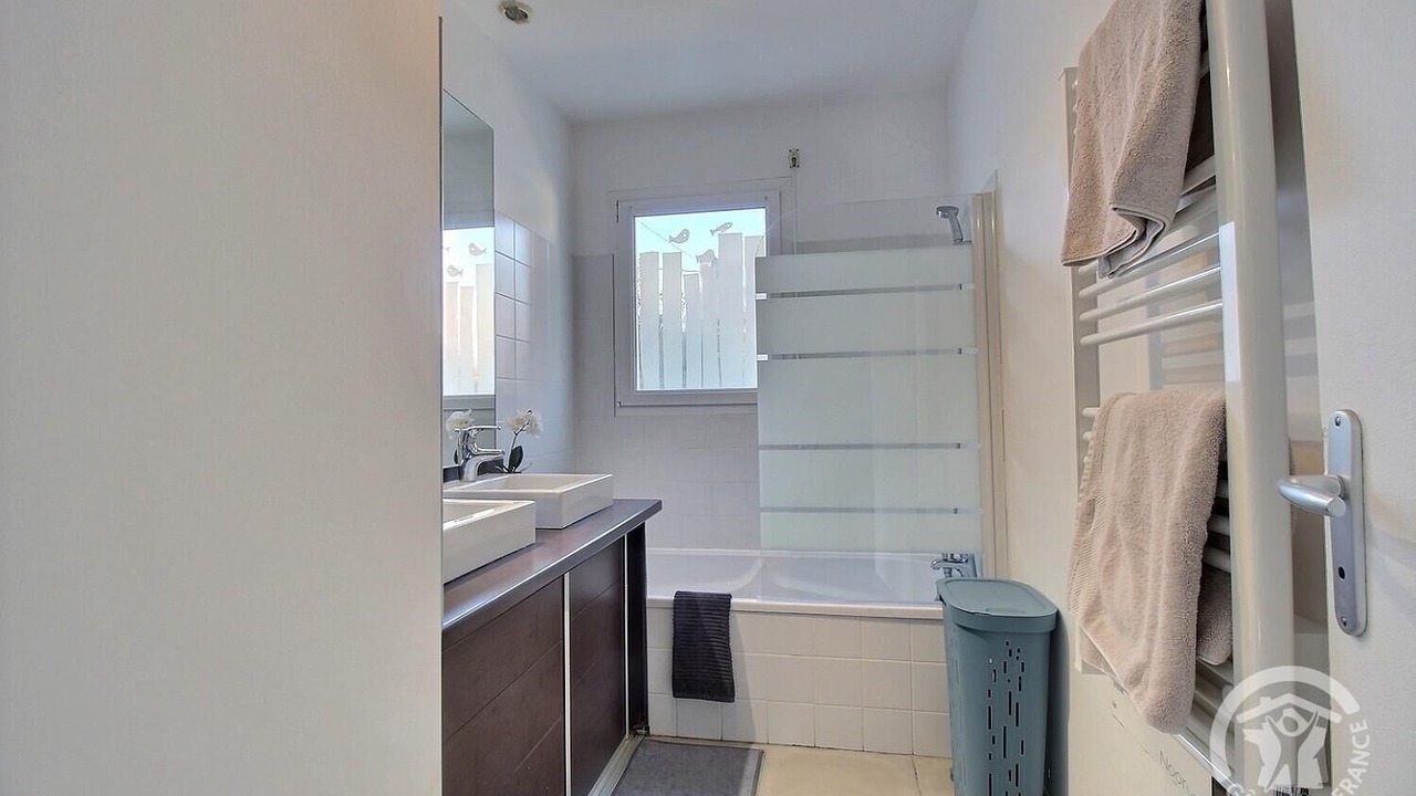 Photo of Bathroom in Binic