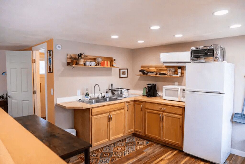 Photo of Kitchen in Helper