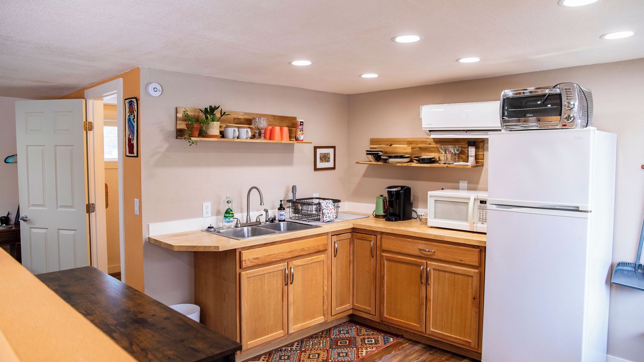 Photo of Kitchen in Helper