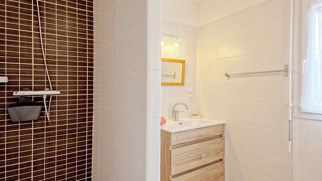 Photo of Bathroom in Camlez