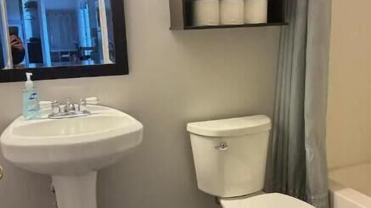 Photo of Bathroom in Ridgeway