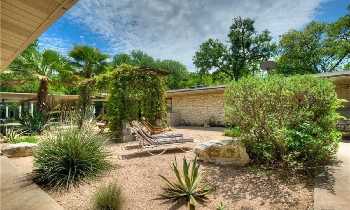 Photo of Patio Balcony in Pemberton Heights