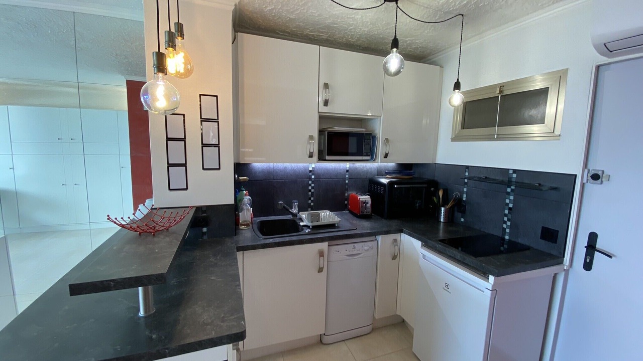 Photo of Kitchen in Saint-Laurent-du-Var