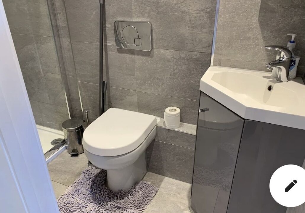 Photo of Bathroom in Ickenham