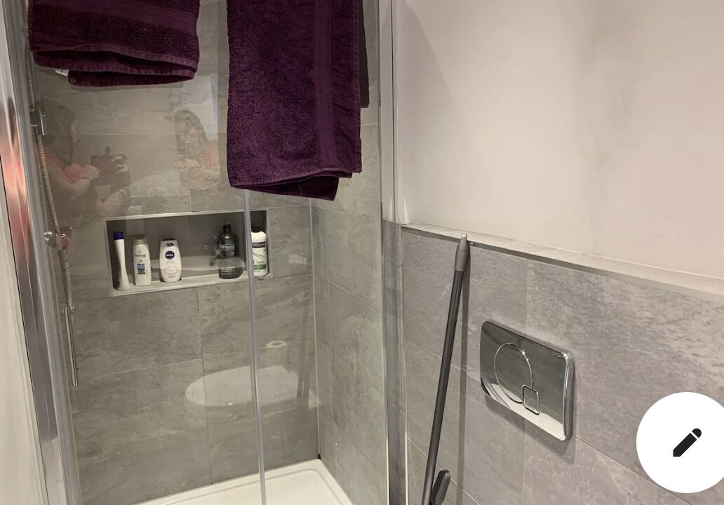 Photo of Bathroom in Ickenham