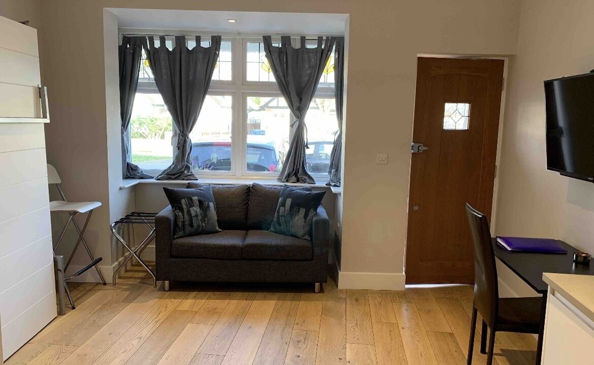 Photo of Livingroom in Ickenham