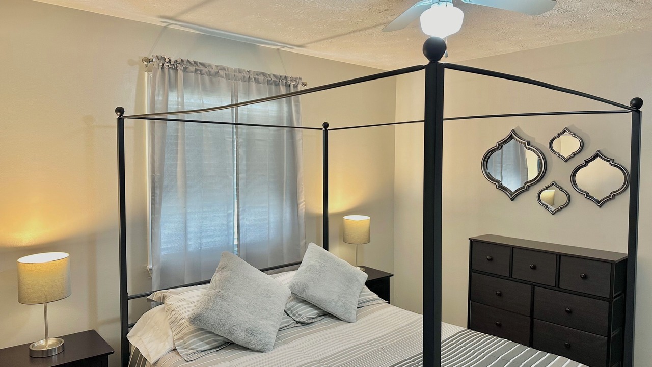 Photo of Bedroom in Shelbyville