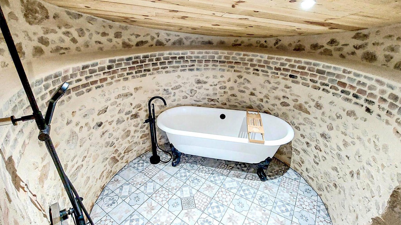 Photo of Bathroom in Mauleon