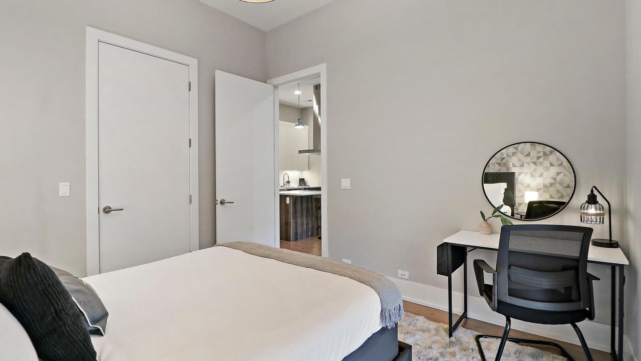 Photo of Bedroom in River North