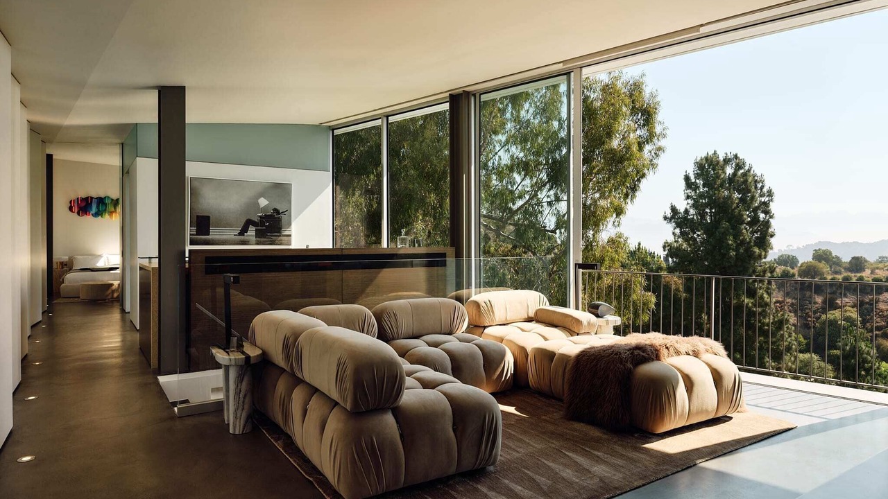 Photo of Outdoor in Hollywood Hills