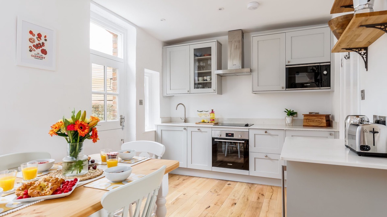 Photo of Kitchen in West Lulworth