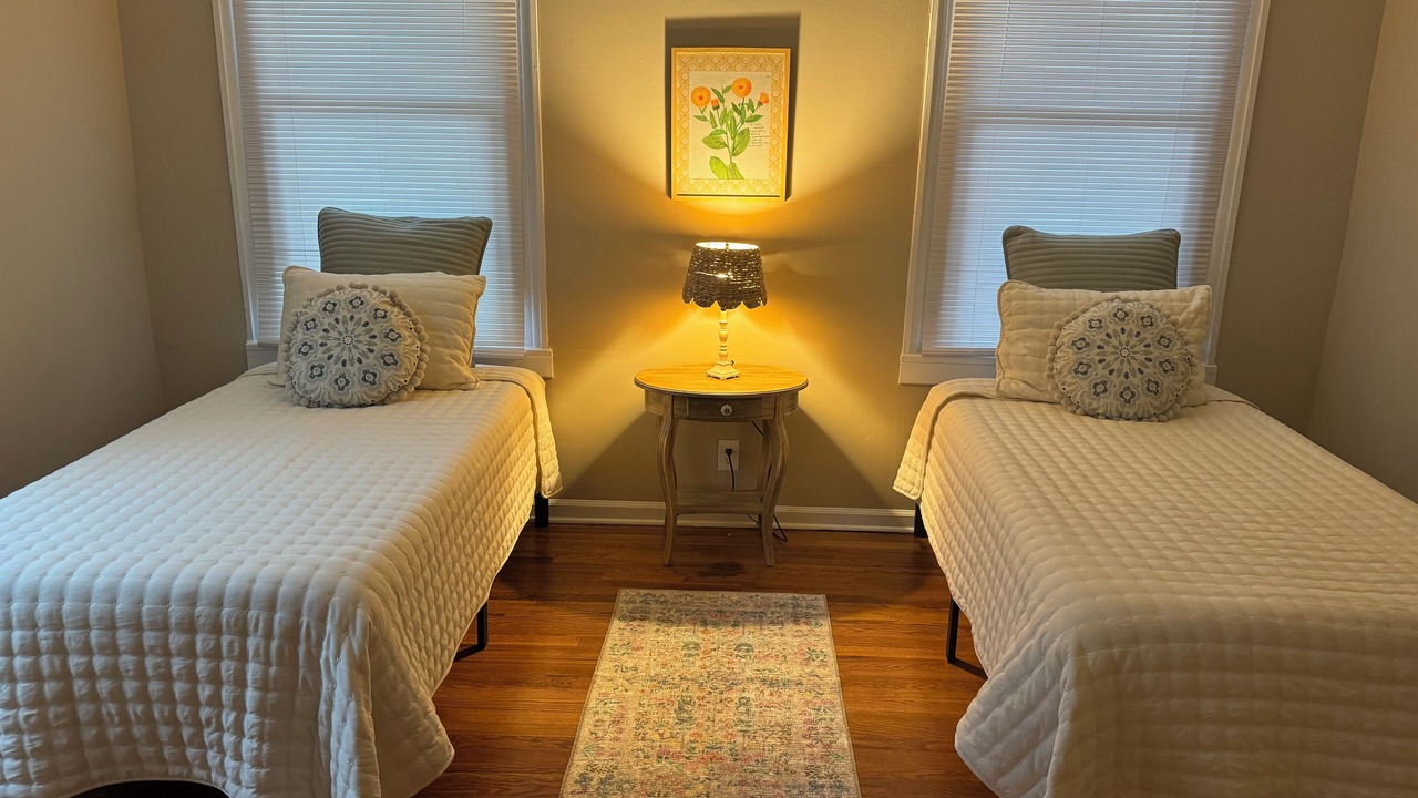 Photo of Bedroom in Midtown