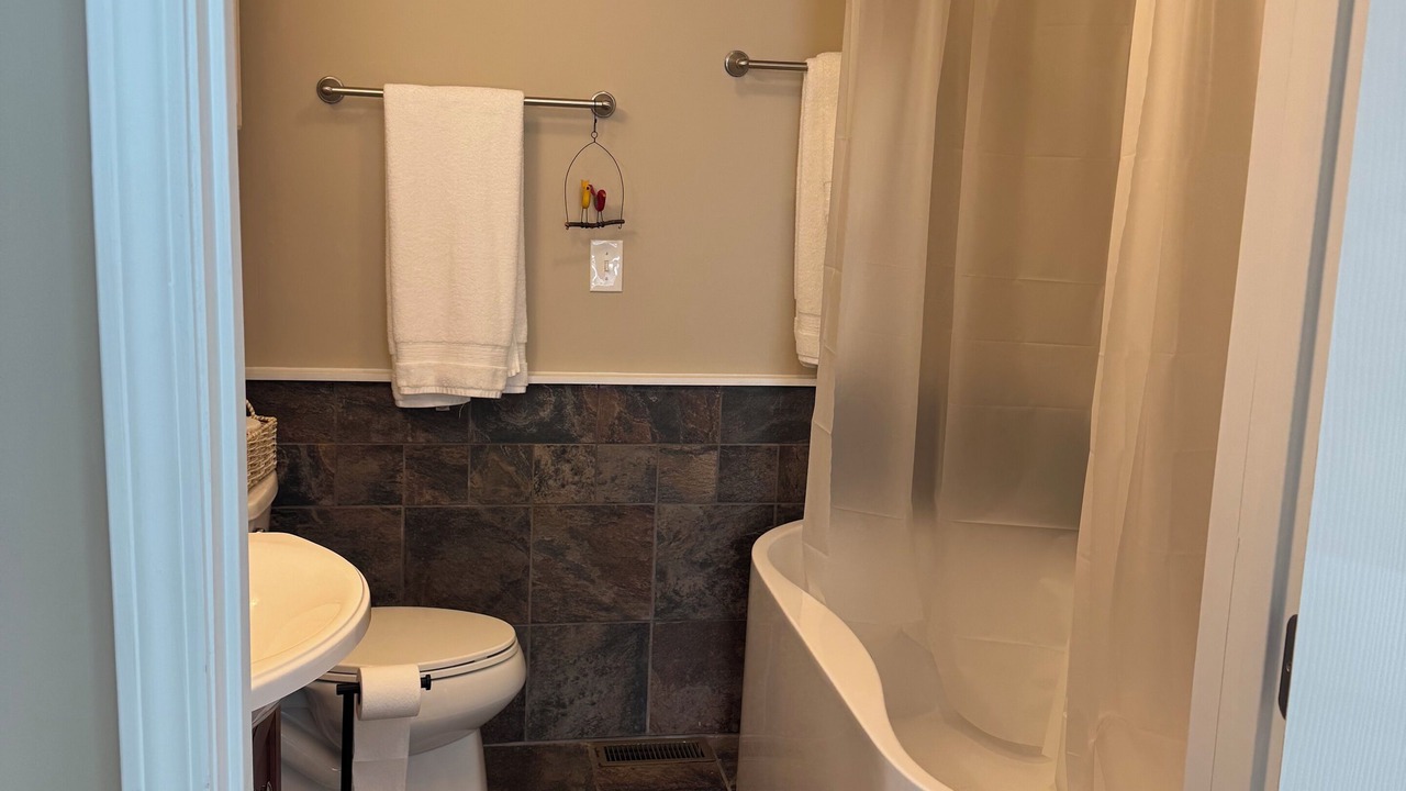 Photo of Bathroom in Midtown