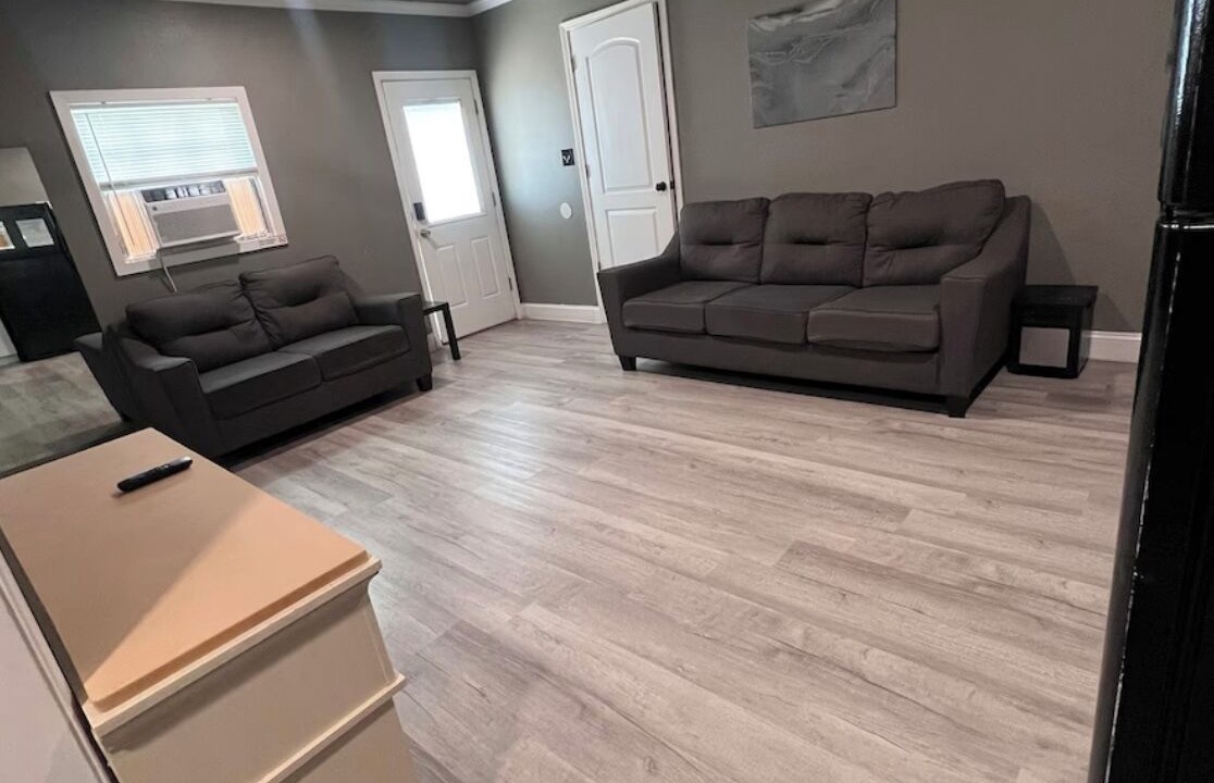 Photo of Livingroom in Alexandria