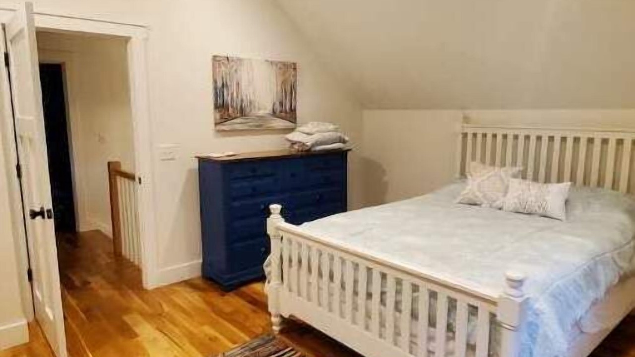Photo of Bedroom in Pisgah Forest