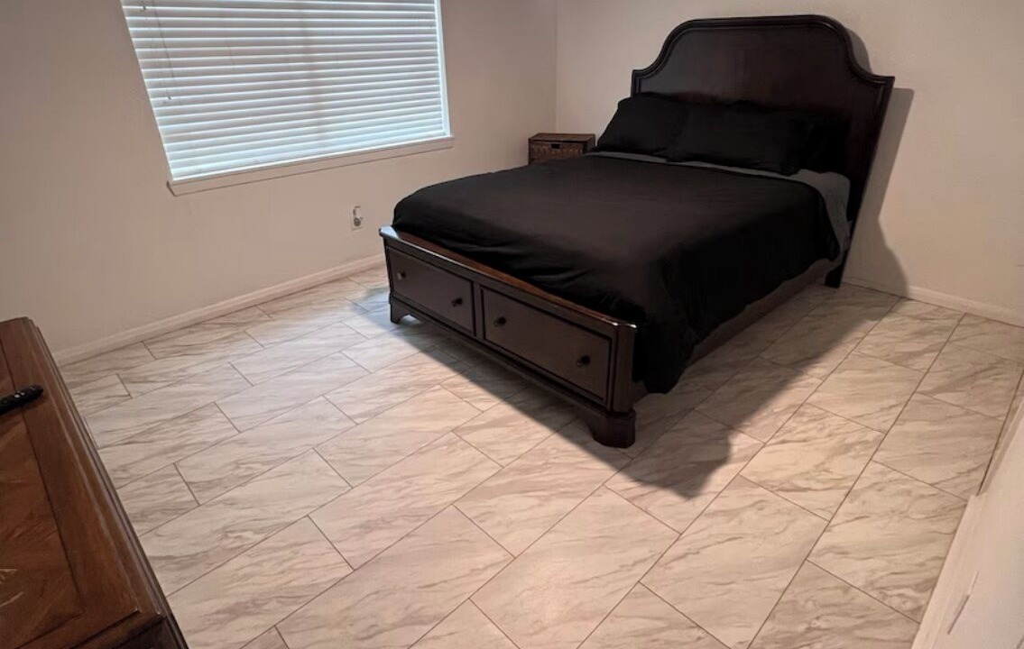 Photo of Bedroom in Alexandria