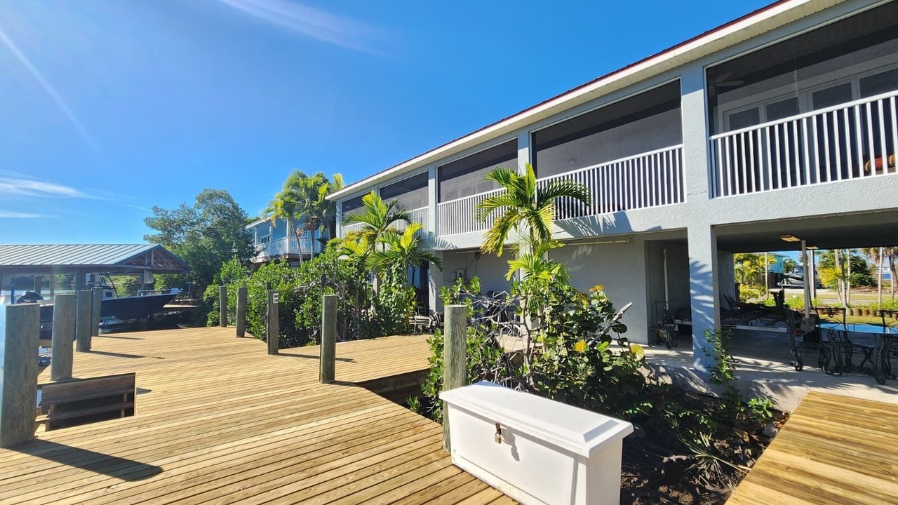 Photo of Patio Balcony in Everglades City