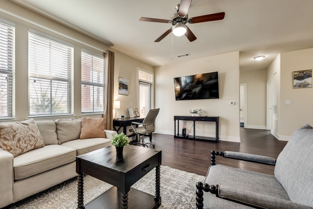 Photo of Livingroom in Oak Cliff