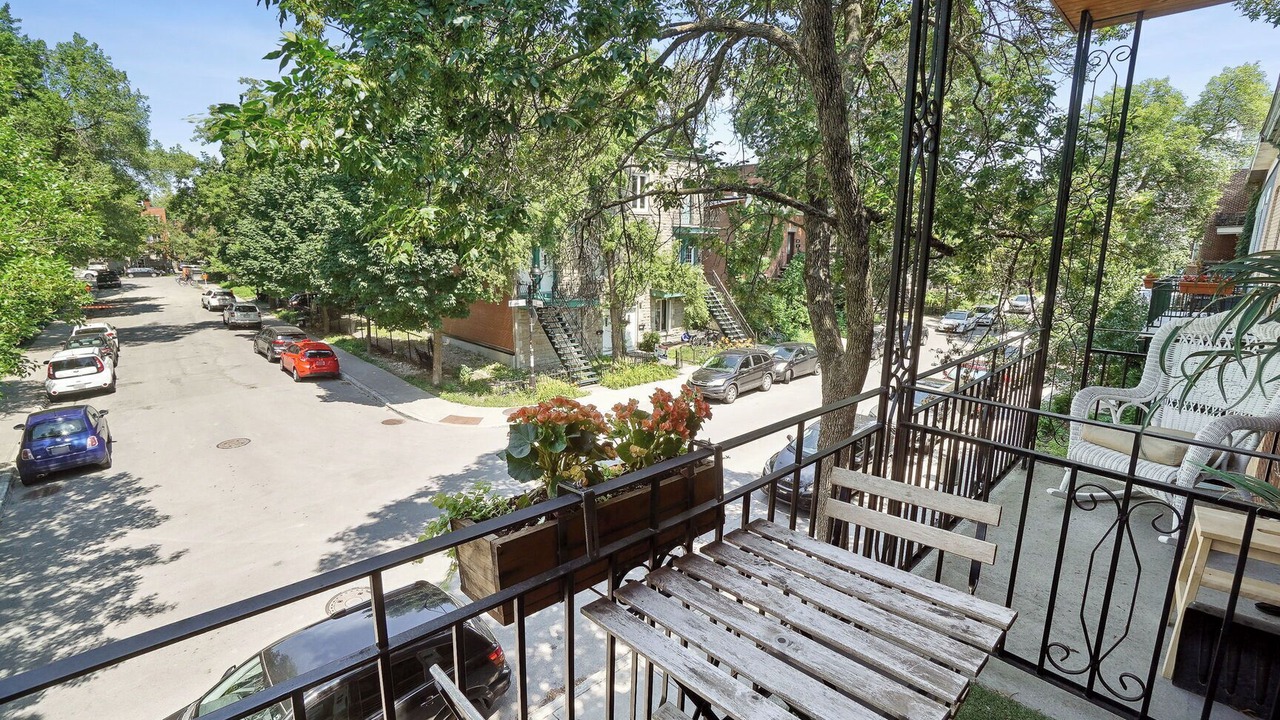 Photo of Outdoor in De Lorimier