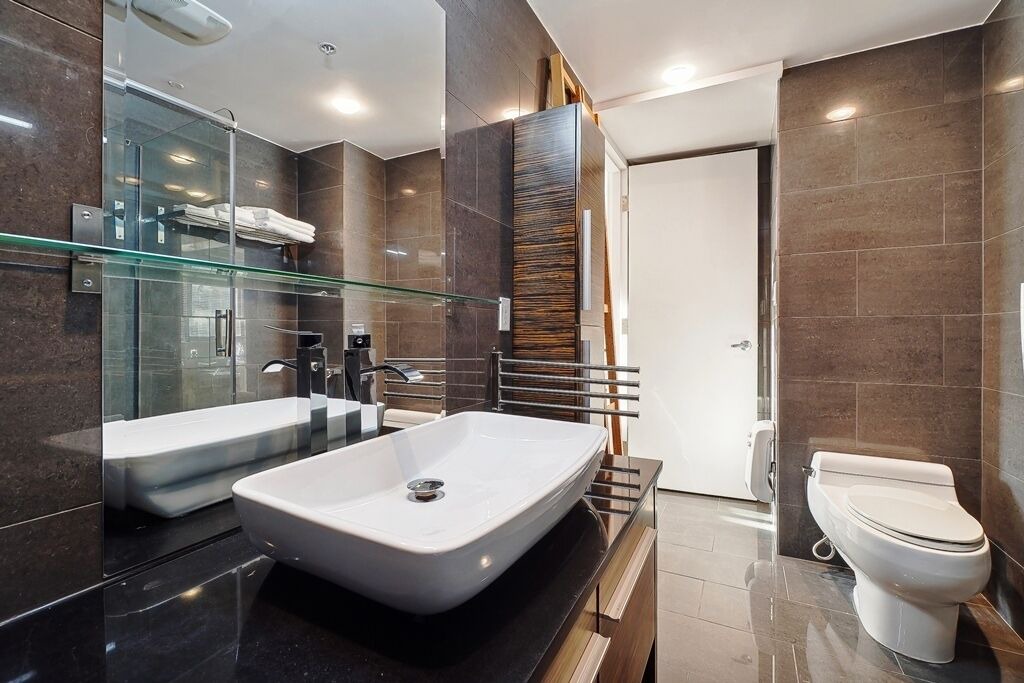 Photo of Bathroom in Gay Village