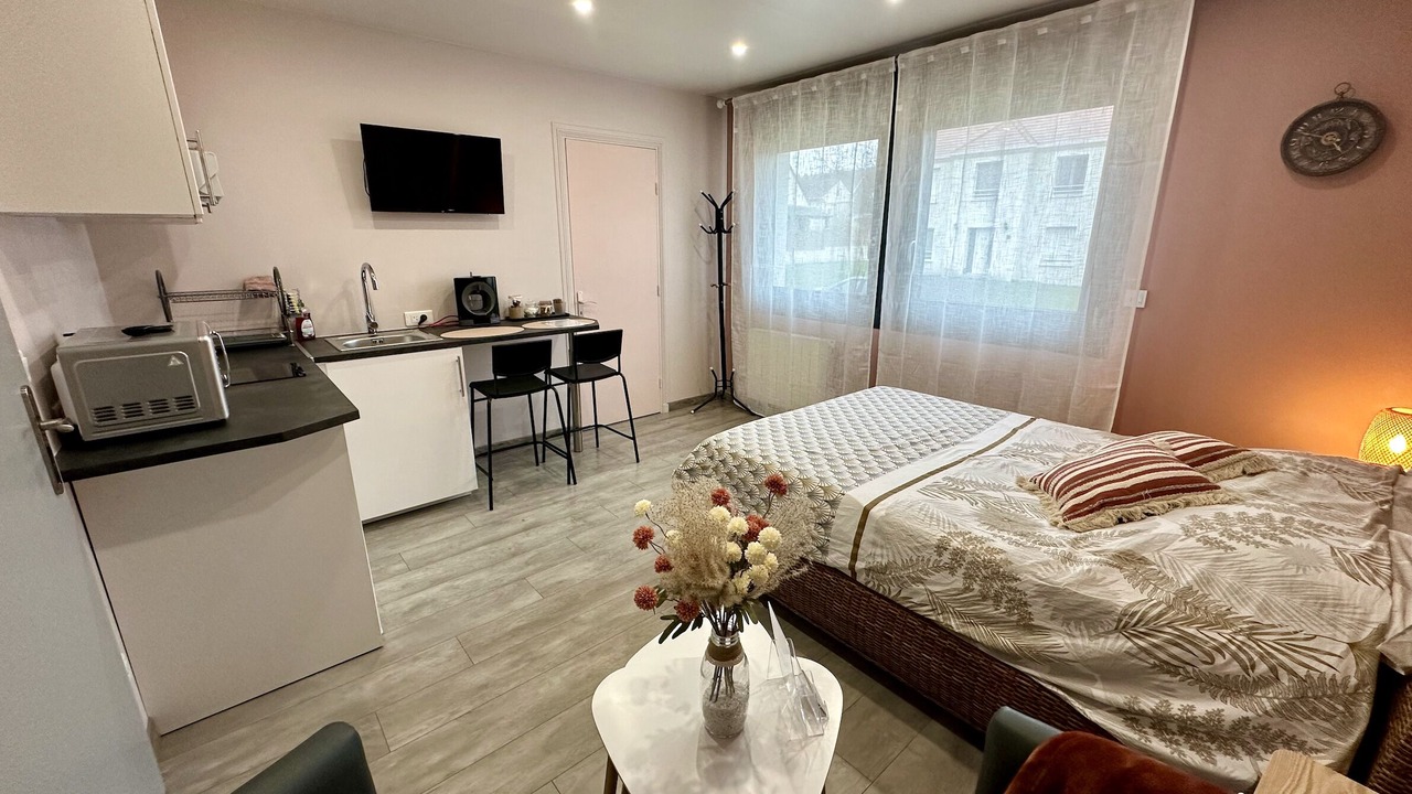 Photo of Bedroom in Nogent-l'Artaud