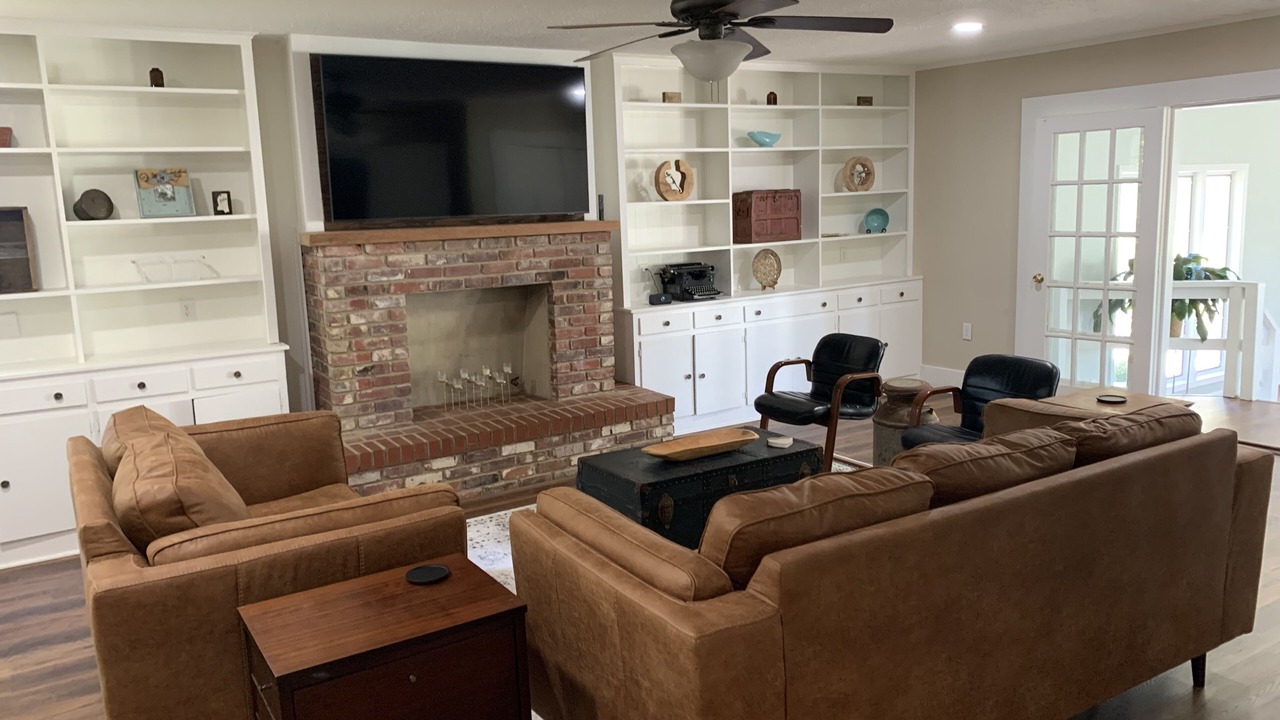 Photo of Livingroom in DeSoto County