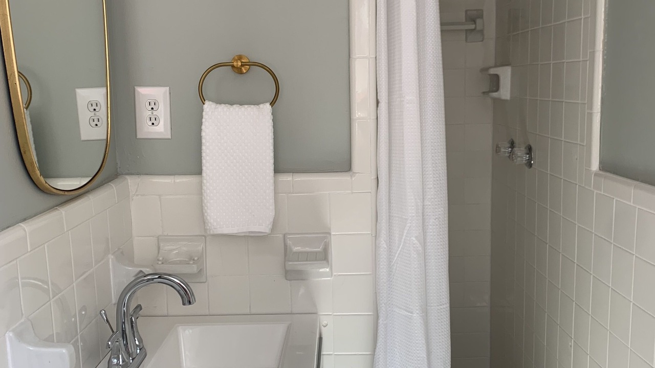 Photo of Bathroom in DeSoto County